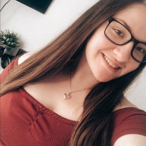 Meet your Posher, Ashlyn